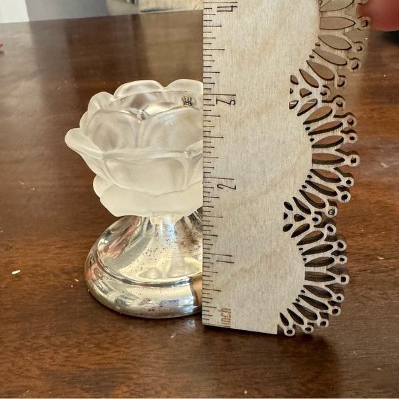 Vintage William Adams Frosted Rose Crystal Candle Holder Lotus Shaped - Picture 9 of 12